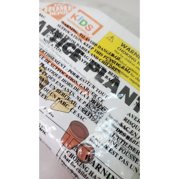 Home Depot Kids Workshop Kit Wooden Lattice Planter with Pin, Sealed, APR 2024 - Picture 5 of 5